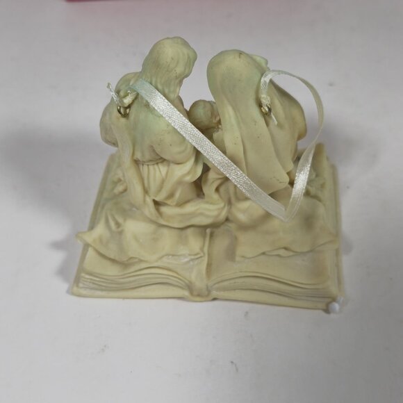 Ivory Holy Family Ornament 3.5" Christmas Collection By Family Christian Stores - Picture 6 of 9